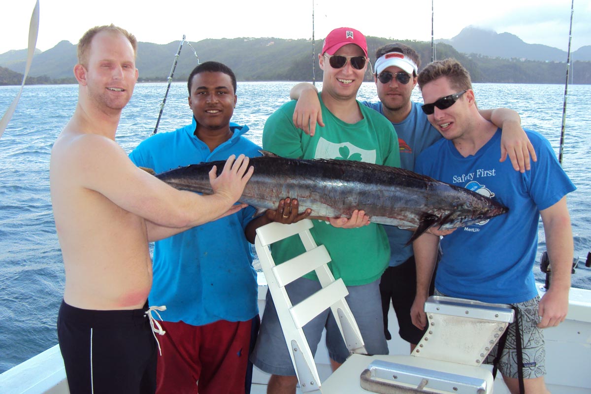 
Bali Fishing - Established in 2009,
this fishing team offers trips of 4, 6, or 8 hours around Bali